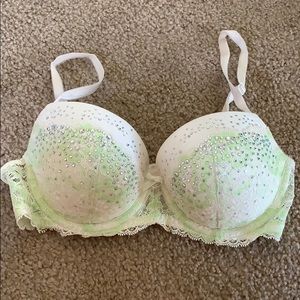 Victoria’s Secret bra